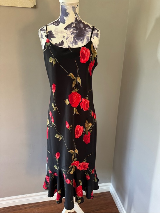 Jessica Dresses & Skirts - Y2K Jessica Black Floral Slip Dress with Red Rose Print